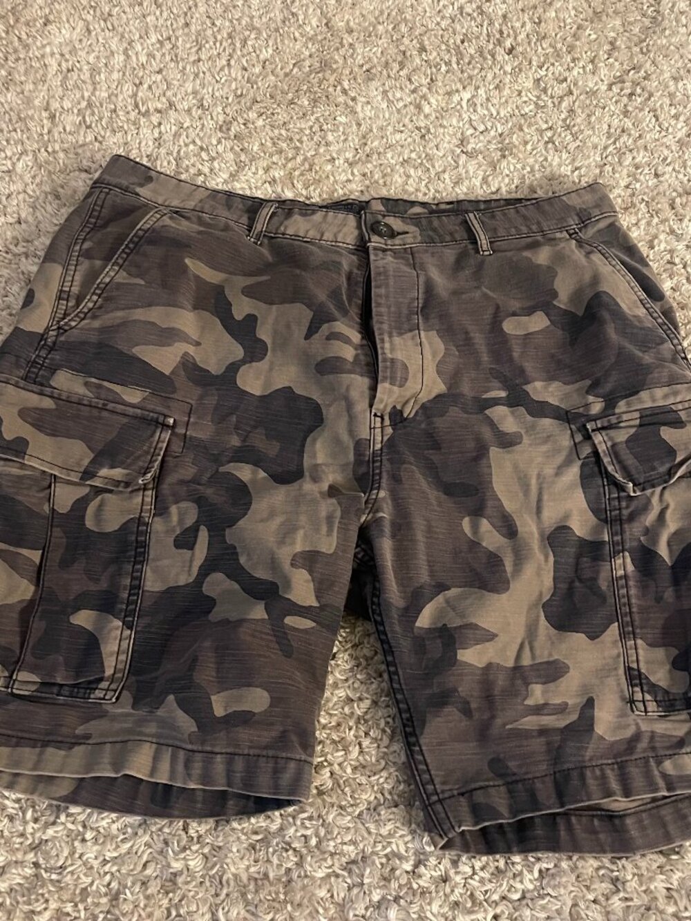 Levi’s Camo Cargo Shorts Mens 36 Camouflage Utility